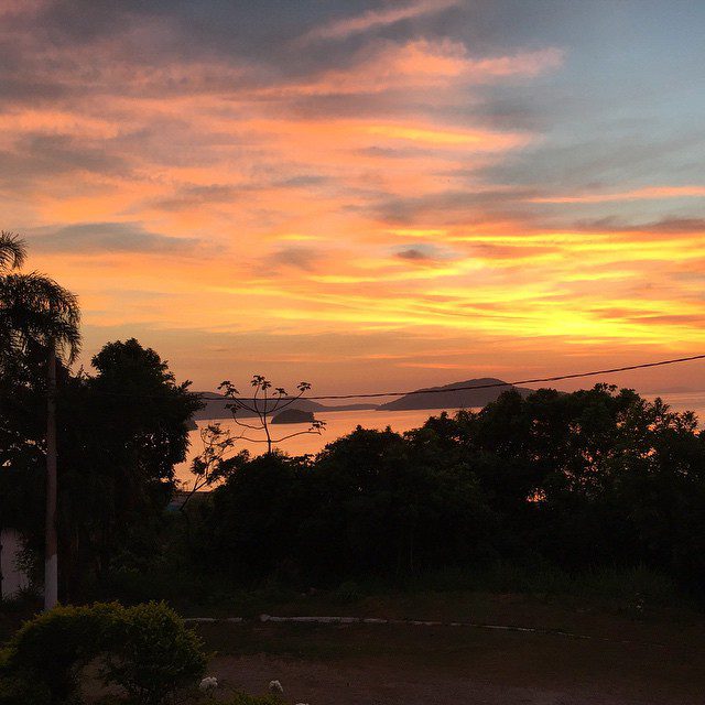 Sunrise over Massaguaçu (again)...